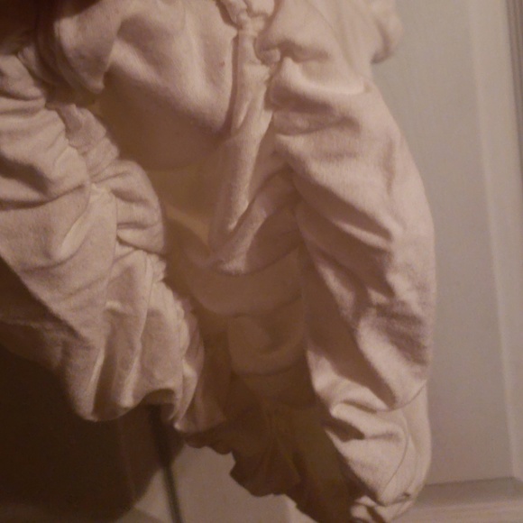 Shirt - Picture 3 of 4